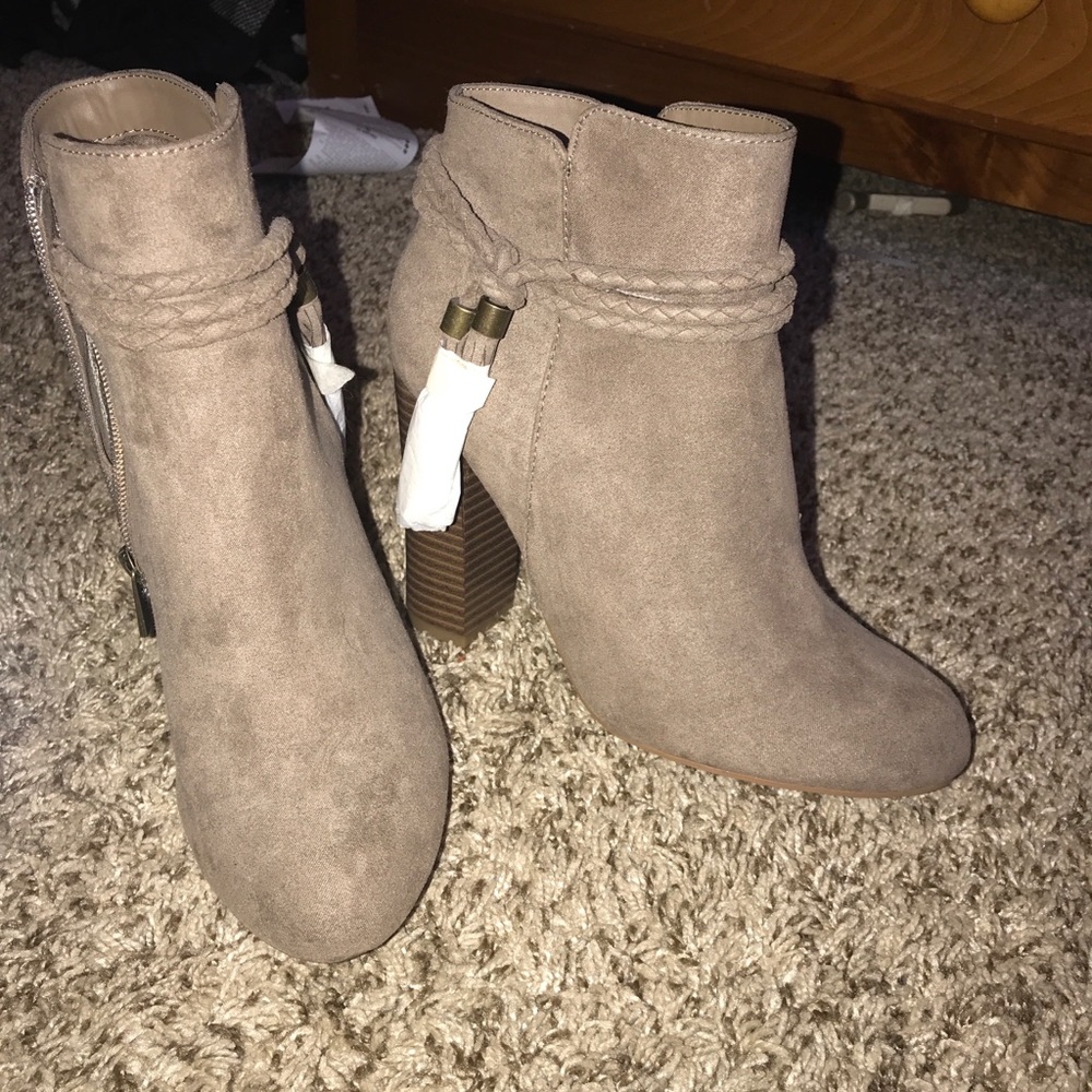 Brand new brown booties
